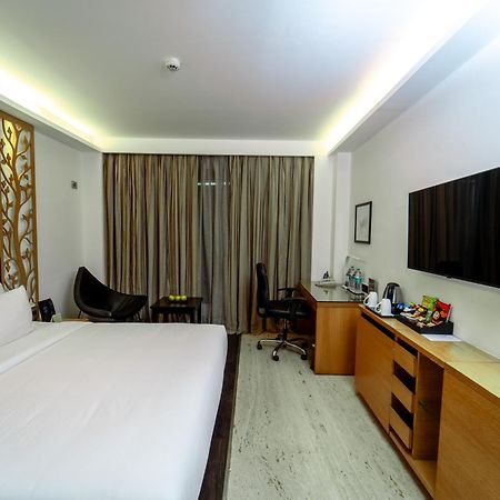 Country Inn & Suites By Radisson, Bengaluru Hebbal Road מראה חיצוני תמונה