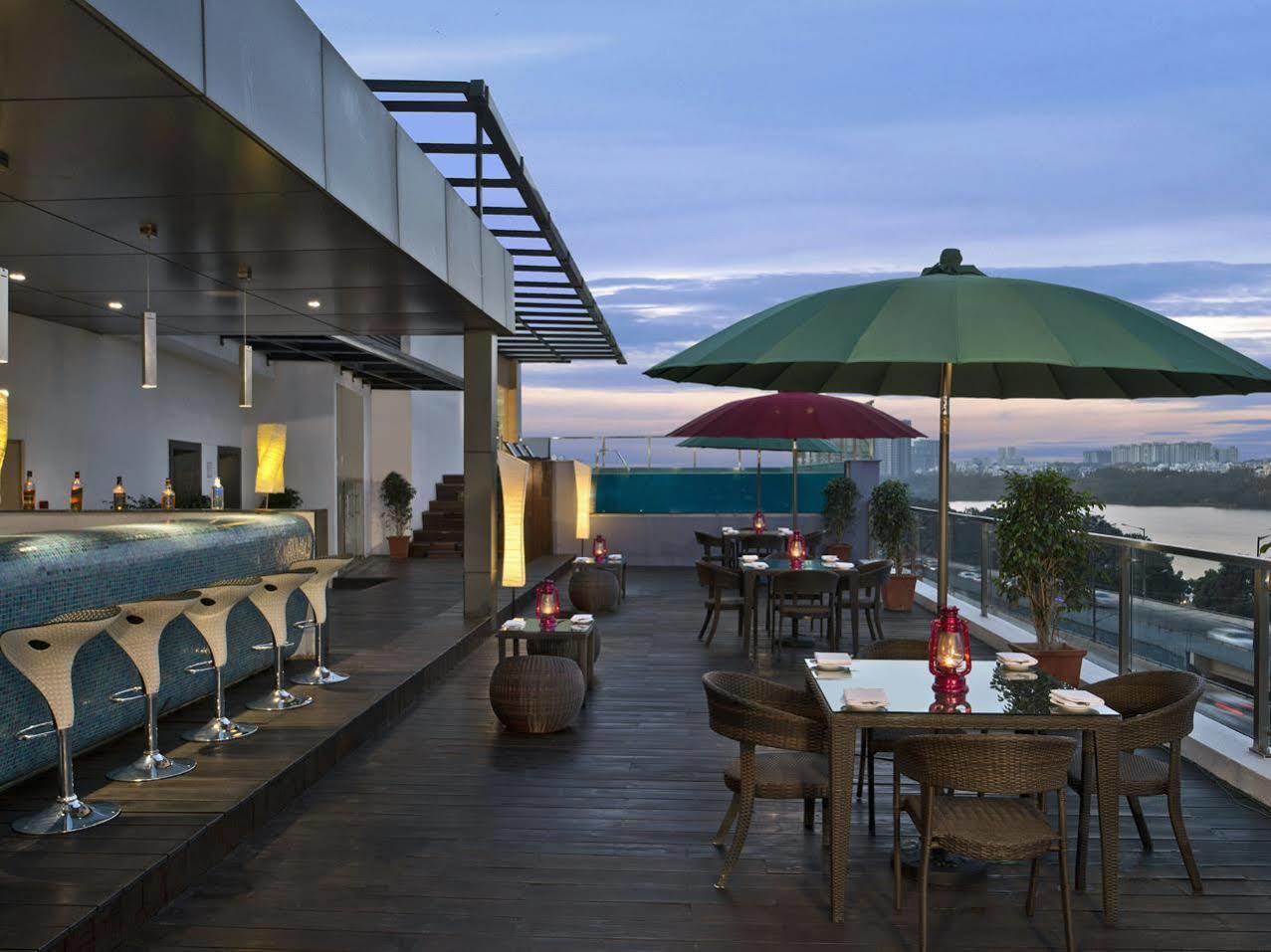 Country Inn & Suites By Radisson, Bengaluru Hebbal Road מראה חיצוני תמונה